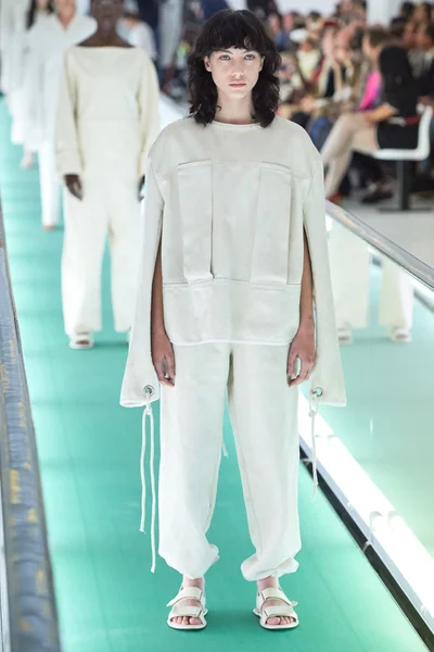 Look 105